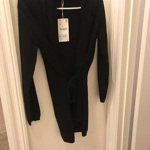 NWT Zara cardigan with belt